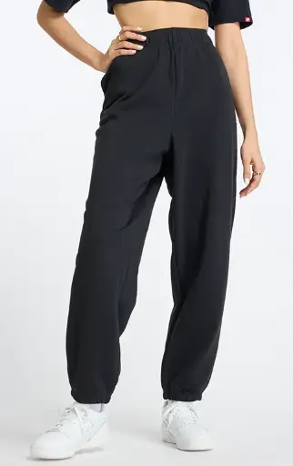 New Balance Sport Essentials Jogger Women